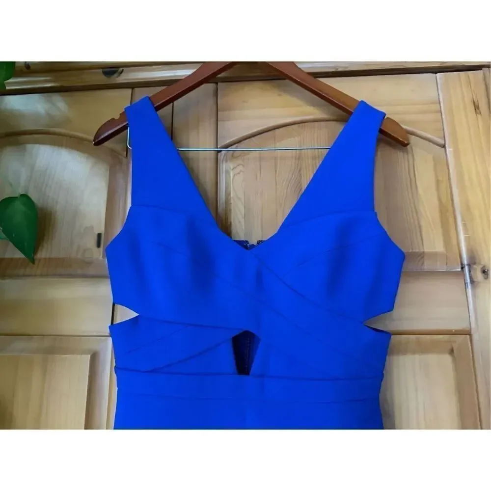 BCBG MaxAzria Harlie Blue Sleeveless Cutout Mini Dress Size 4